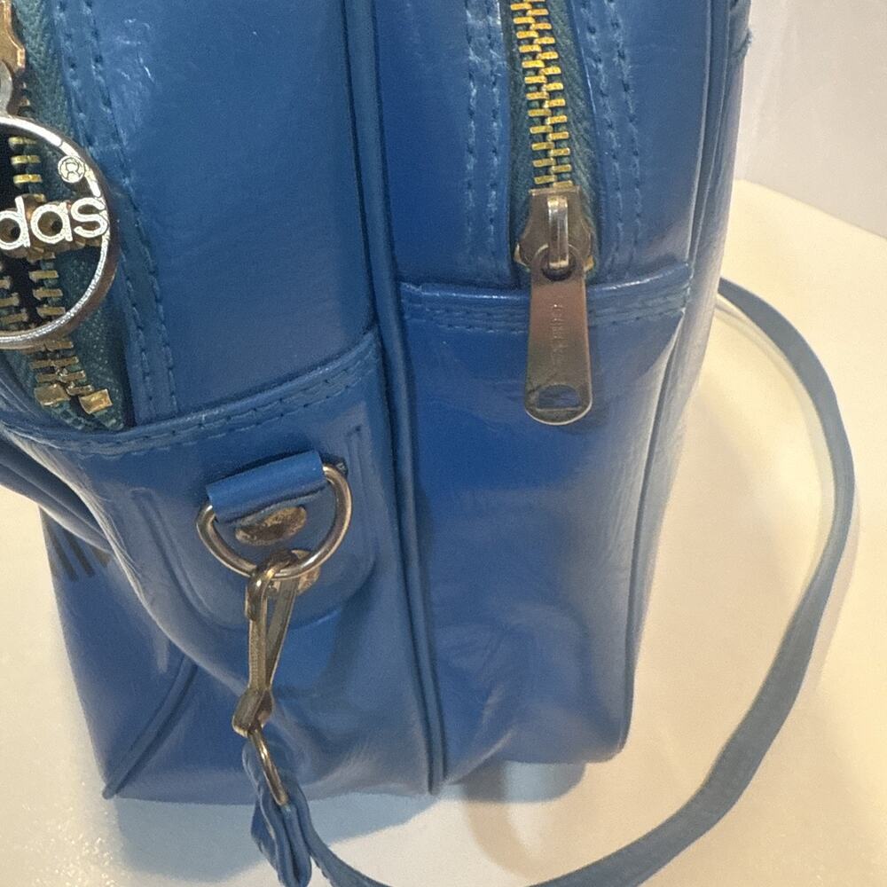 Rare Vintage 1970’s Blue Vinyl Adidas Trefoil Sports,Carryon,Weekend Bag - Picture 7 of 16